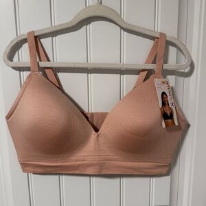 NWT Joyspun XXXL Wireless Bra